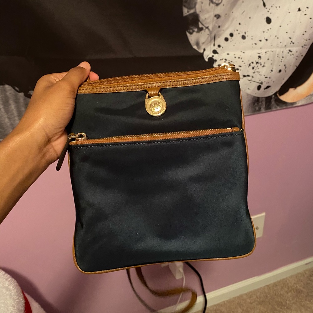 Small Michael Kors crossbody
